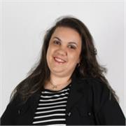 Licenciada en psicología y Máster en Ciencias Psicopedagógicas. Comprometida con el desarrollo personal. Ofrezco clases presenciales en Zaragoza y online a todo el que lo requiera.